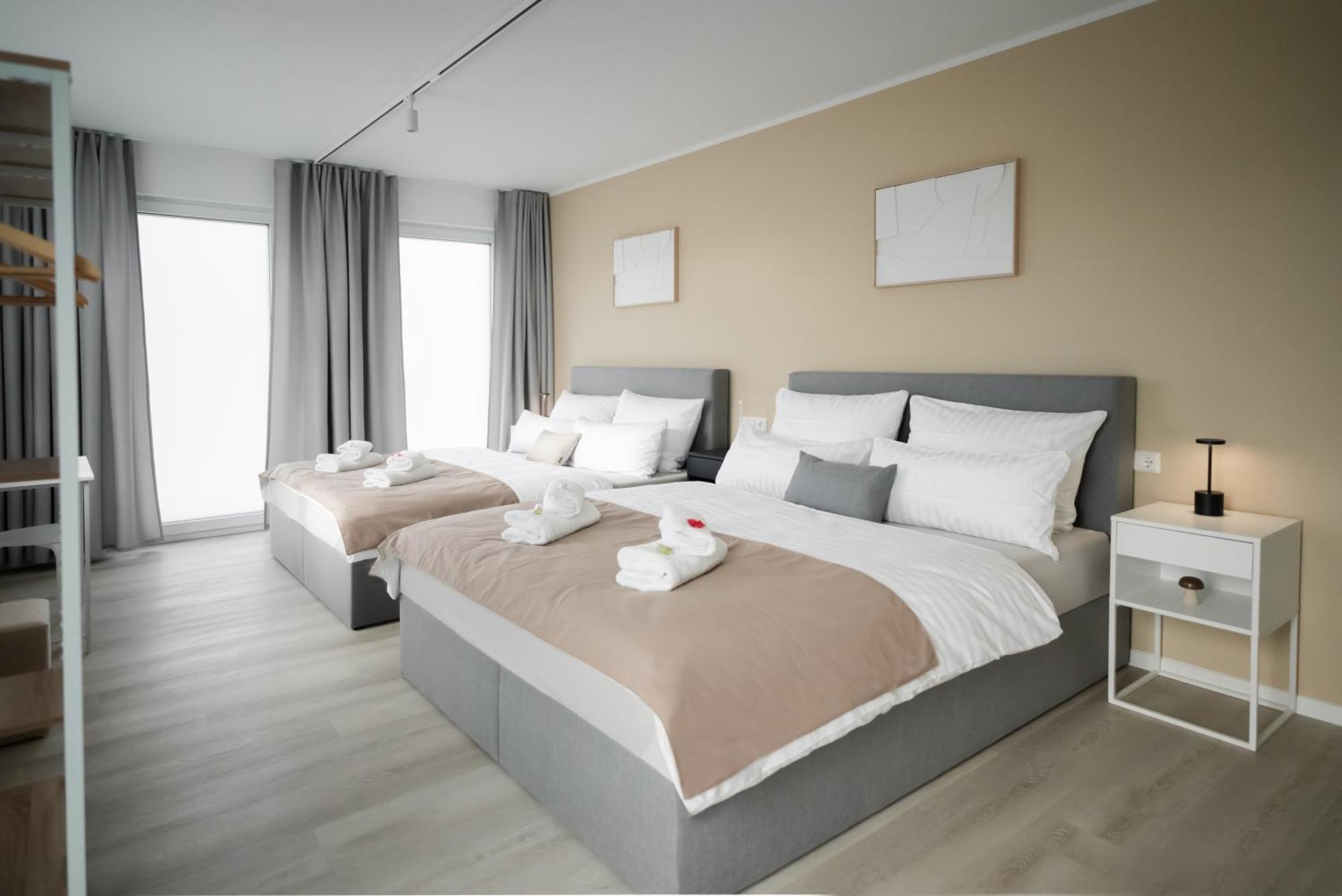 Appartamento Lamiacasa Grande 140Qm Family-Business Groups-Airport-Fair-Uni-Base Stoccarda Esterno foto